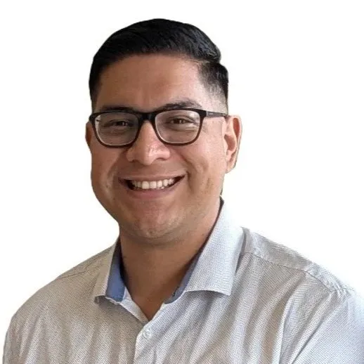 David Hernandez, Lead Research Chemist at Super Foam Corp