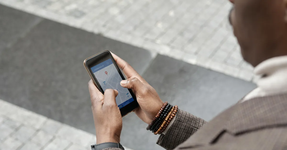 Finding a local business on a phone map