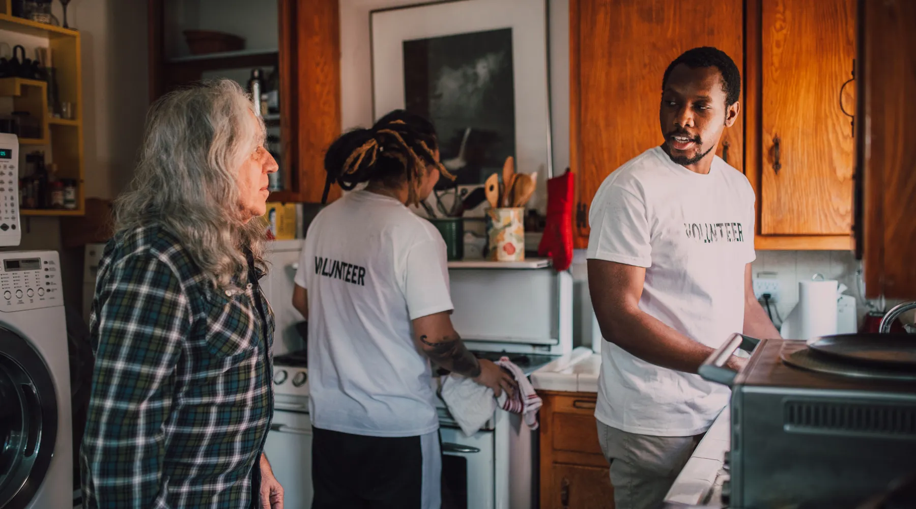 SciCook&nbsp;volunteers&nbsp;learning&nbsp;together&nbsp;in&nbsp;a&nbsp;community&nbsp;kitchen